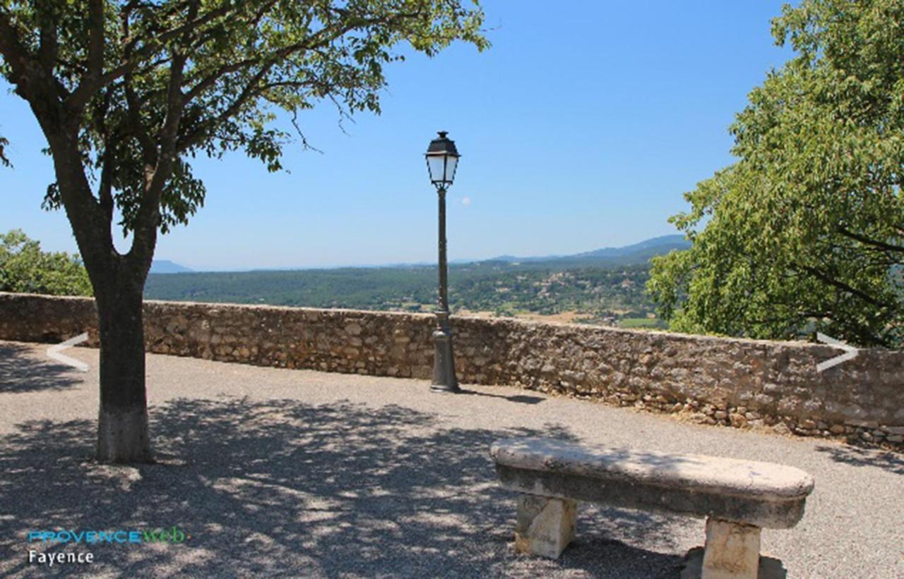 Bed and Breakfast L'essens Fayence Exterior foto